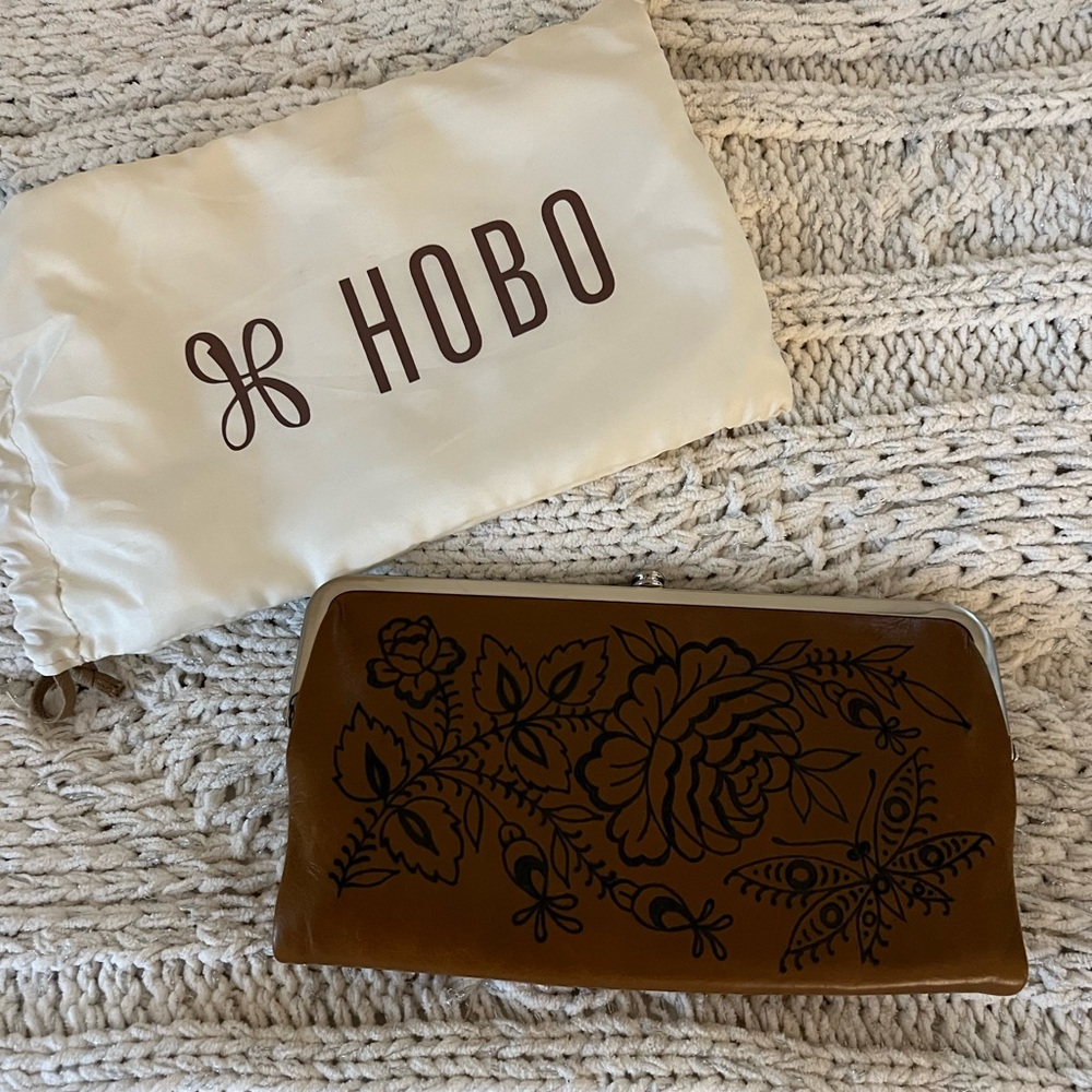 HOBO Lauren wallet. Limited edition. Tattooed by Virginia Elwood. Brand new.